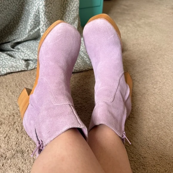 Charlotte Stone Paz Boots - Picture 8 of 9